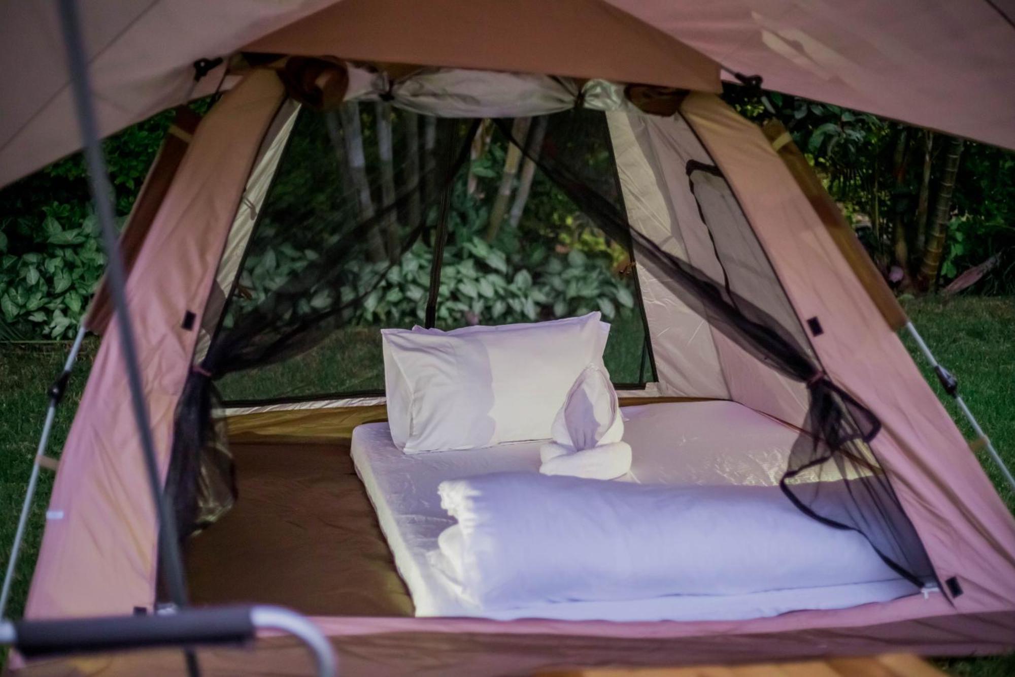 Shose Farmhouse Chalets & Campsite Moshi Exterior foto
